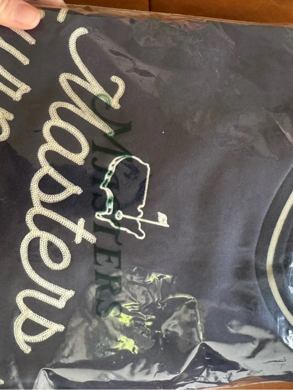 MASTERS 2026 *NEW DESIGN* Navy Sweatshirt with White Stitched Script. MEDIUM - Picture 2 of 4